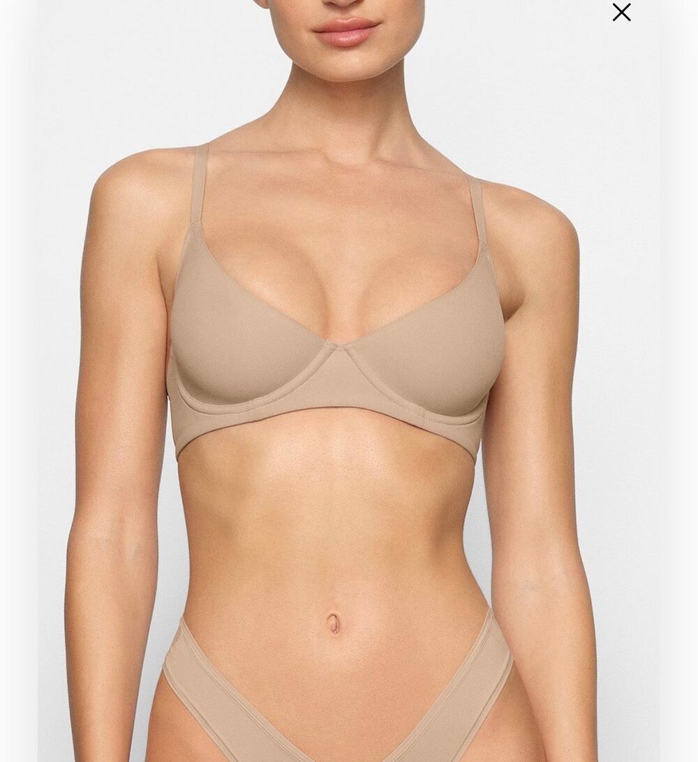 Skims fits everybody unlined Demi bra clay 32D